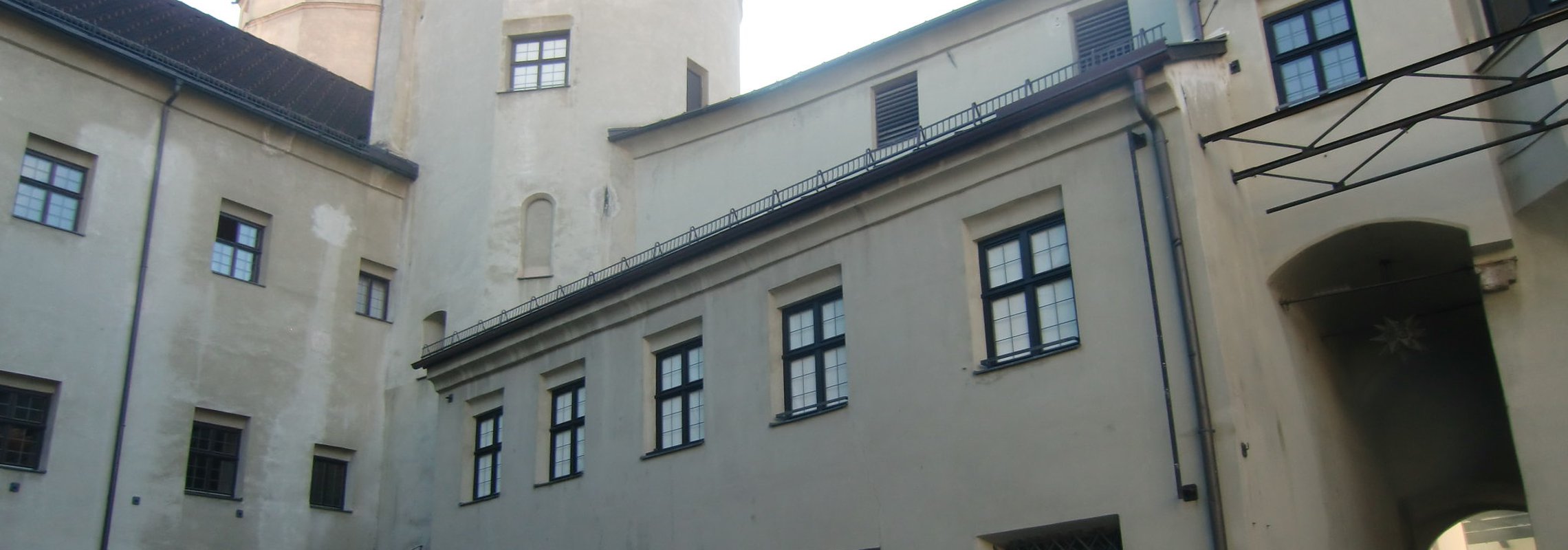 Innenhof der Burg Hasegg in Hall in Tirol