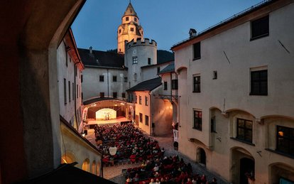 Konzert im Innenhof der Burg Hasegg
